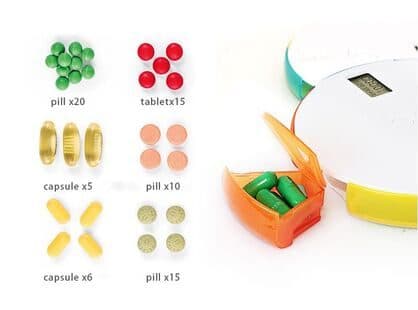 Chart of how many pills fit in a compartment, from 5 large capsules to 20 small pills, beside an orange compartment holding green capsules