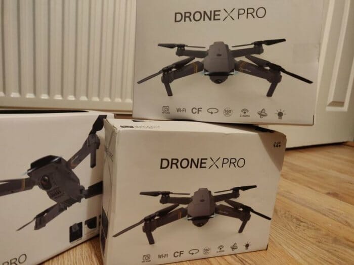 DroneX Pro  Package Contents