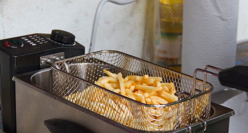 Factors to Consider When Buying a Commercial Deep Fryer